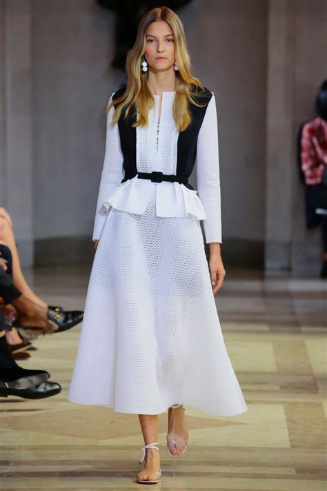 carolina herrera spring 2016 ready to wear|carolina herrera dresses outlet.